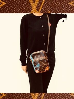 Louis Vuitton Crossbody monogram bag DANUBE vintage 2003